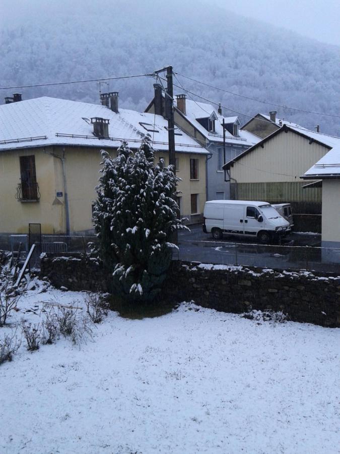 Les Rosiers Bed & Breakfast Bagnères-de-Luchon Eksteriør bilde